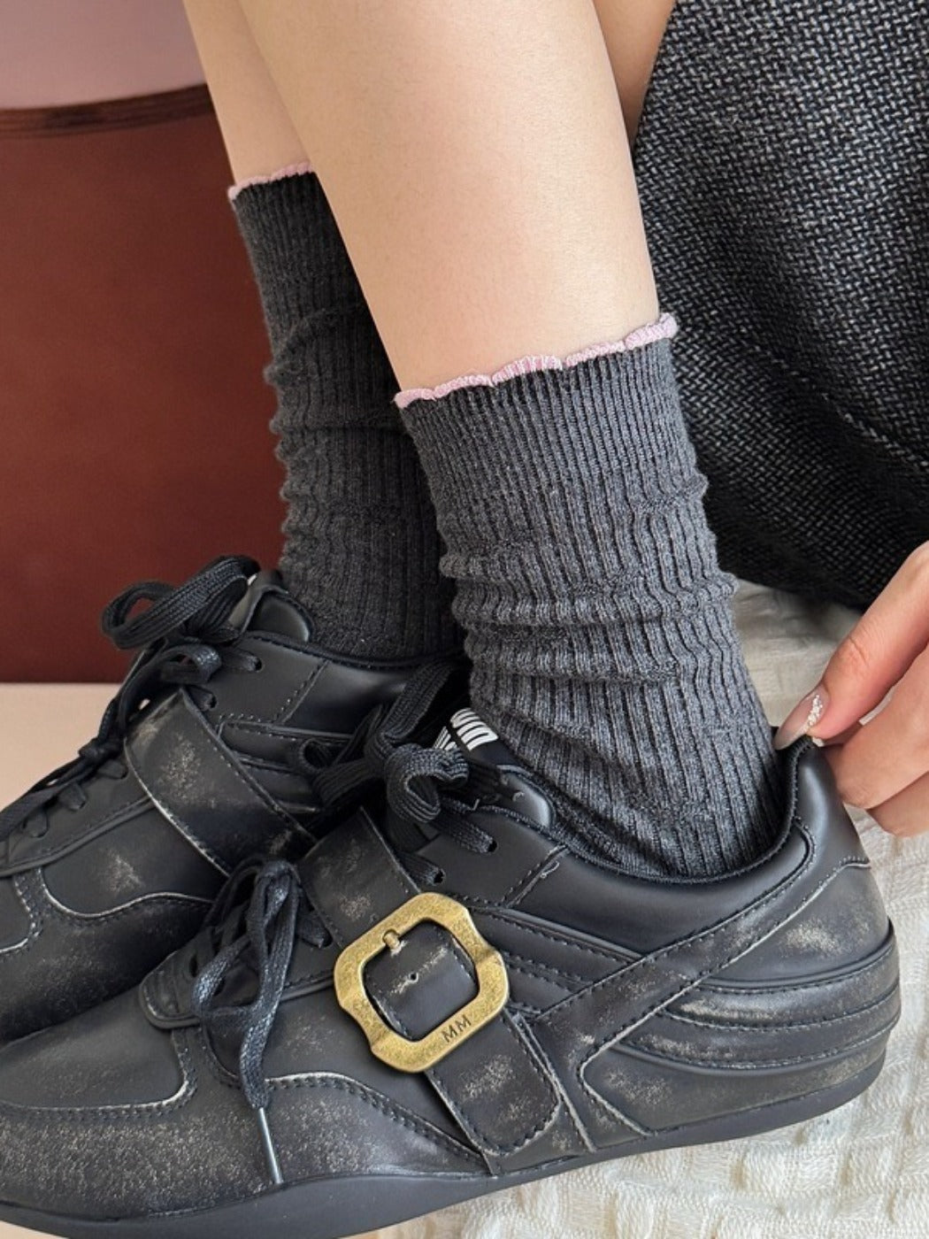 Rufia - Grey Pink Plaid Bow Mid-Crew Socks