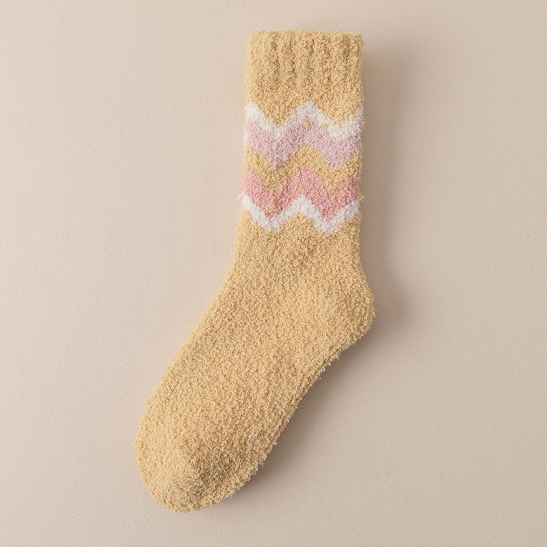 Rufia - Wavy Pattern Coral Fleece Socks