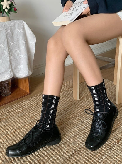 Rufia - Retro Mid-calf Socks with Line and Block Patterns