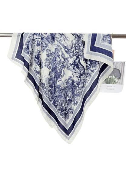 Scarvii - Jungle Print Square Scarf for Women