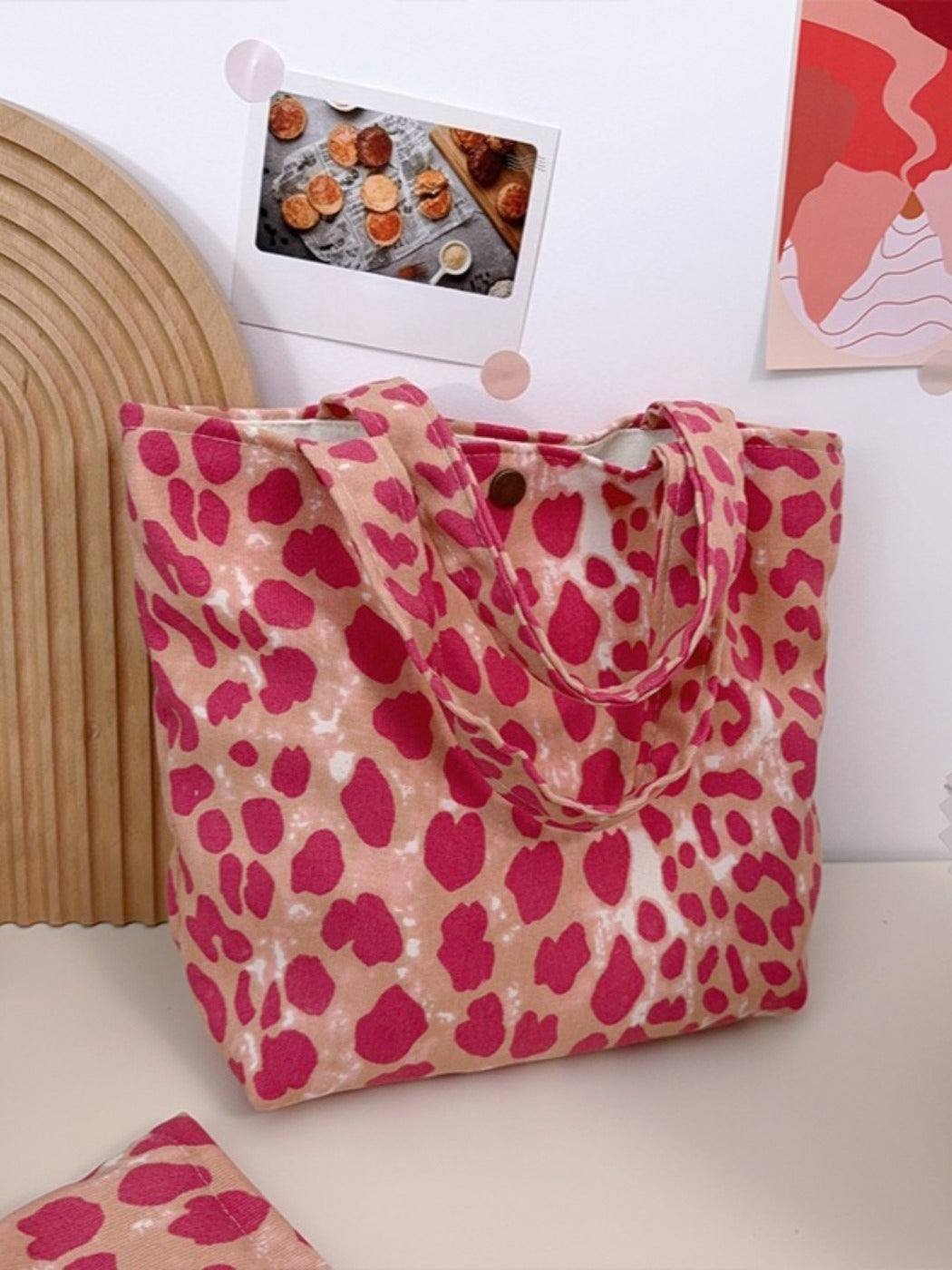 Cosbai - Pink Canvas Handbag with Leopard Patterns