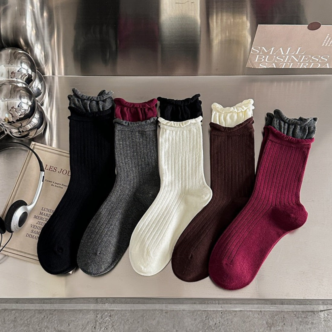 Rufia - Colorblock Rolled Cuff Mid-Calf Socks