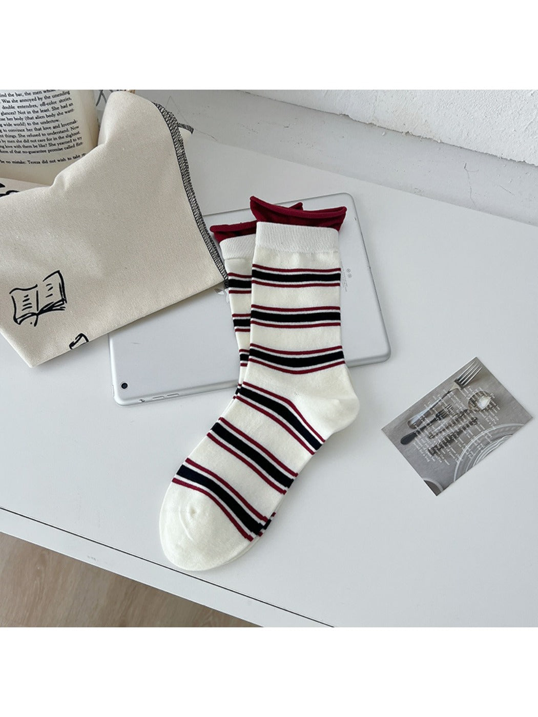 Rufia - Color-Block Crew Socks - Trendy &amp; Seamless