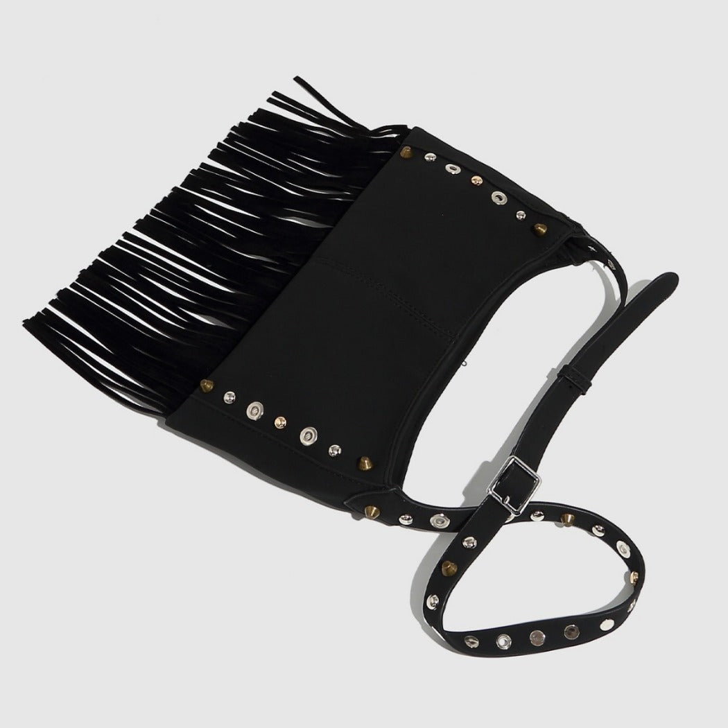 Cosbai - Boho Punk Fringe Shoulder Bag - Blod &amp; Classic