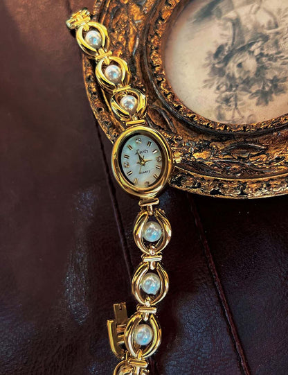 Vintage Pearl Elegant Oval Watch