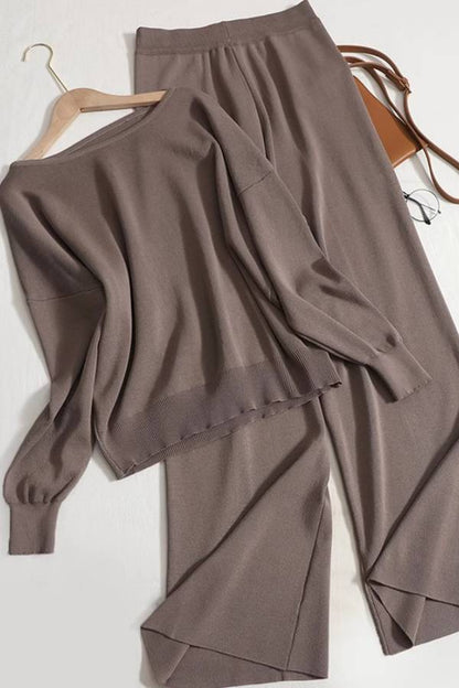 Off-shoulder knit wide-leg pants suit