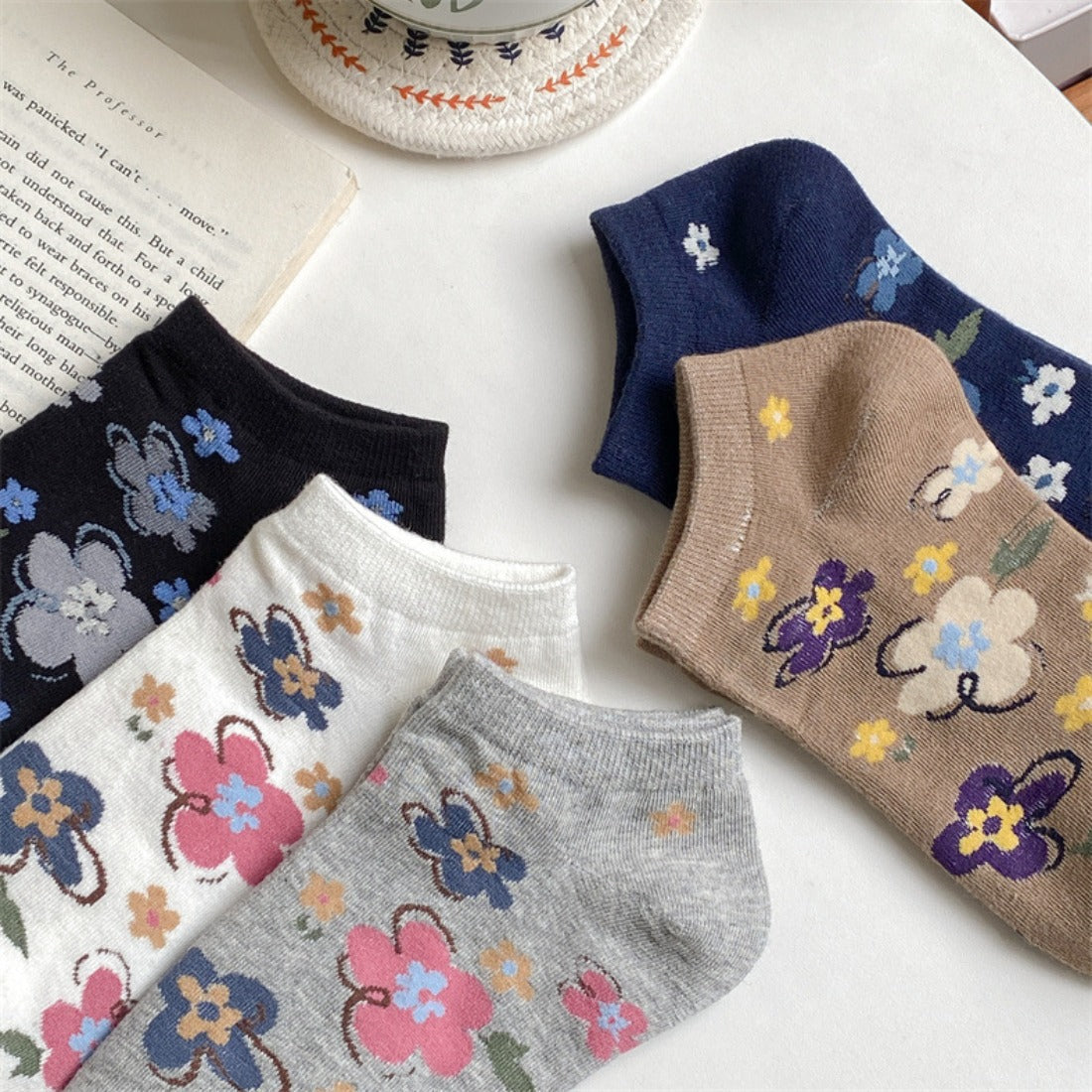 Rufia - Cute Floral Ankle Socks