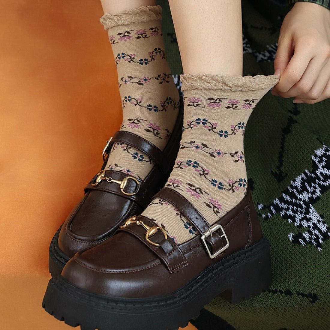 Rufia - Vintage Floral Puff Socks