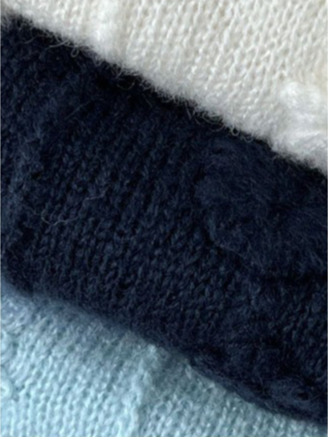 Crosa - Knitted Sweater Featuring Exquisite Embroidery
