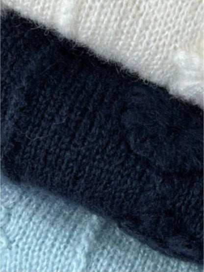 Crosa - Knitted Sweater Featuring Exquisite Embroidery