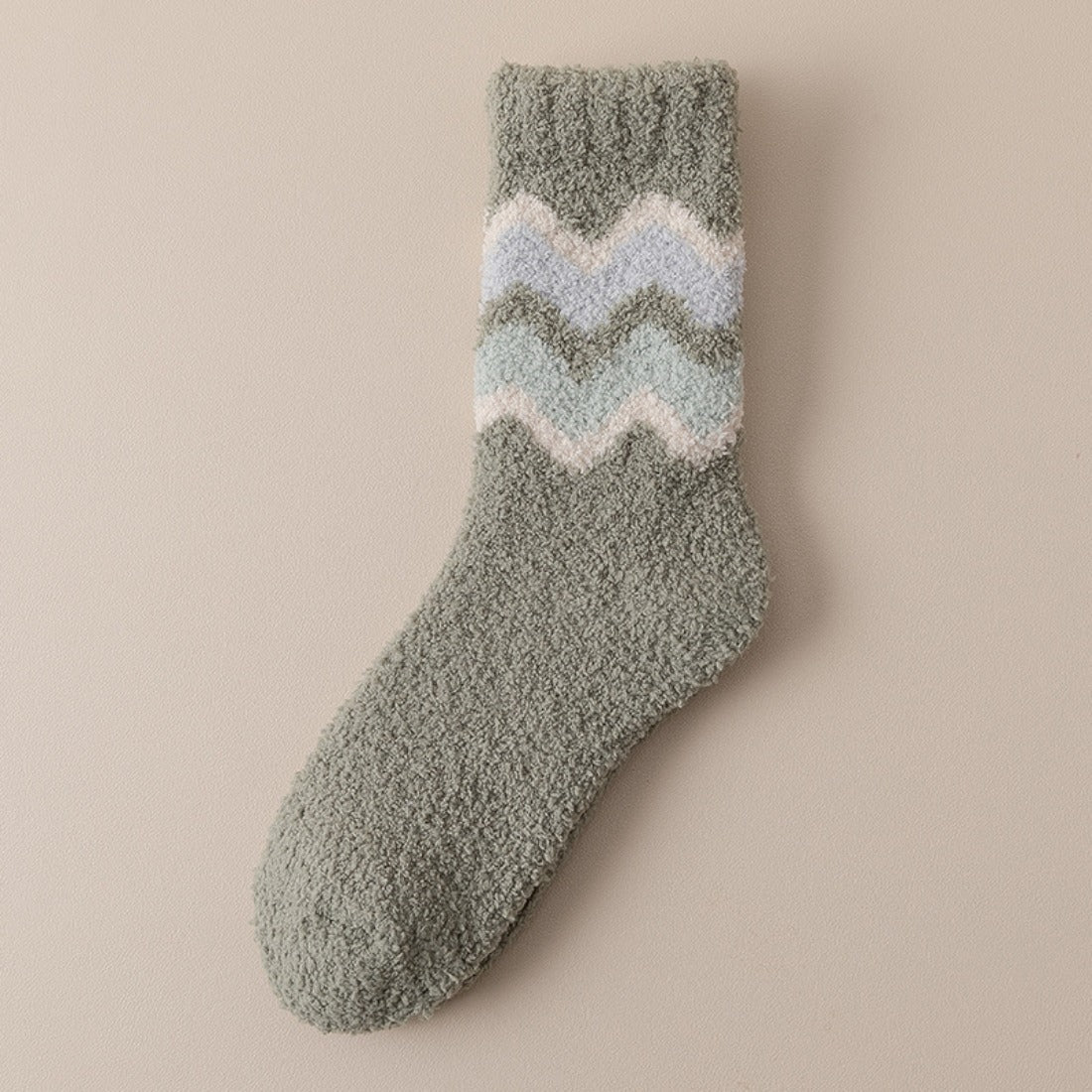 Rufia - Wavy Pattern Coral Fleece Socks