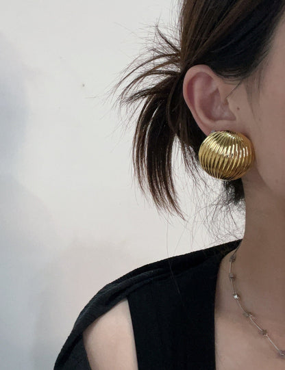 Semicircle Exaggerated Simple Earrings