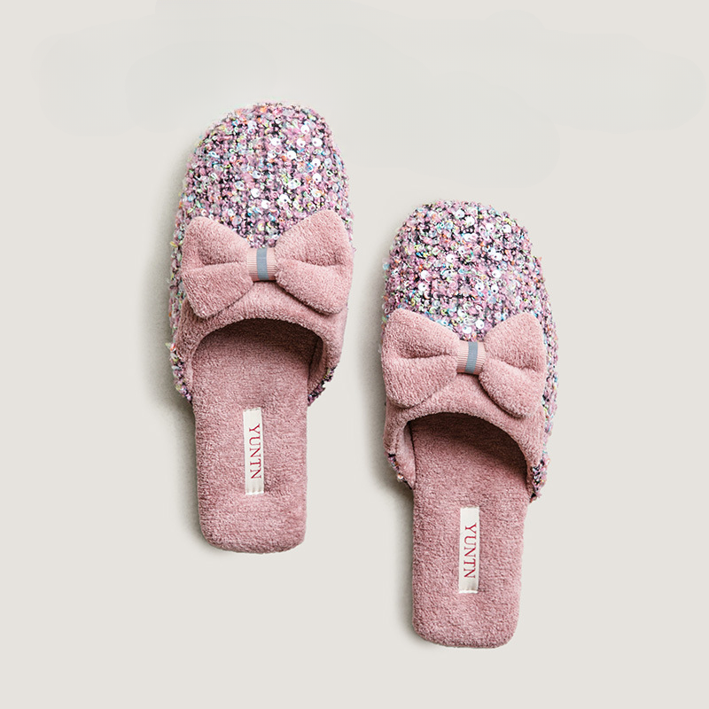 Elegant Sequins Plush Bow Knot Slippers