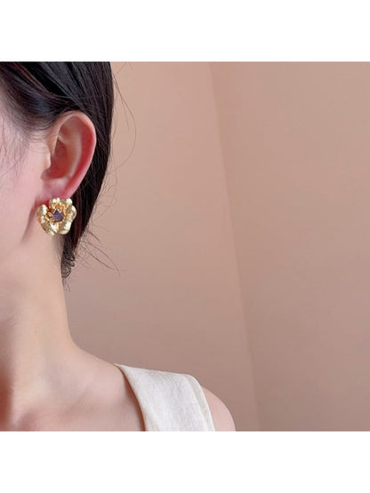 Earwish - Simple Floral Stud Earrings - Elegant &amp; Versatile