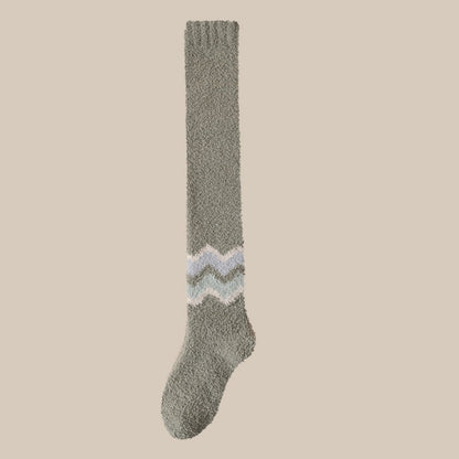 Rufia - Wavy Pattern Coral Fleece Long Socks