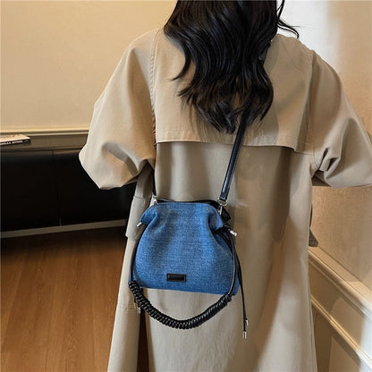 Retro Handbag With Pendant