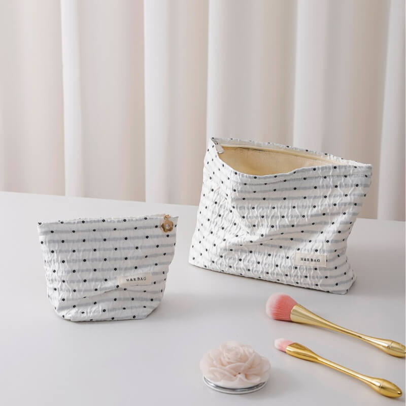 Minimalist Polka Dot Portable Makeup Bag