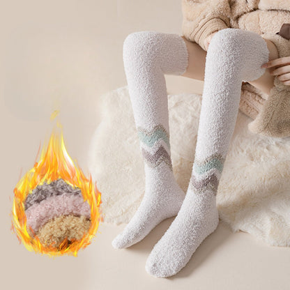 Rufia - Wavy Pattern Coral Fleece Long Socks