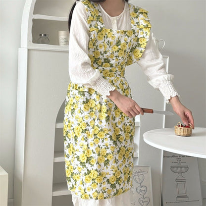 Apros - Floral Ruffle Apron - Sweet &amp; Stylish