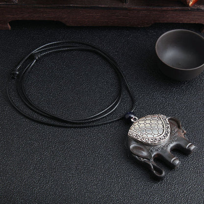 Versatile Ethnic Style Retro Black Sandalwood Elephant Pendant With Simple Wax Rope Pendant