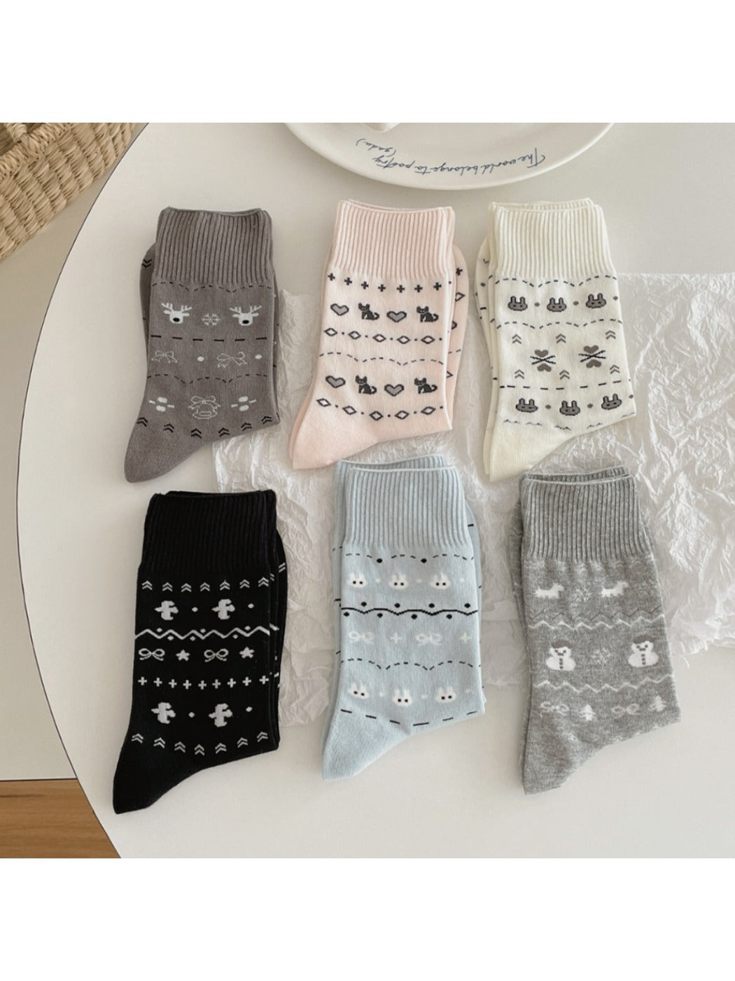 Rufia - Retro Mid-calf Socks with Hearts and Animal Prints