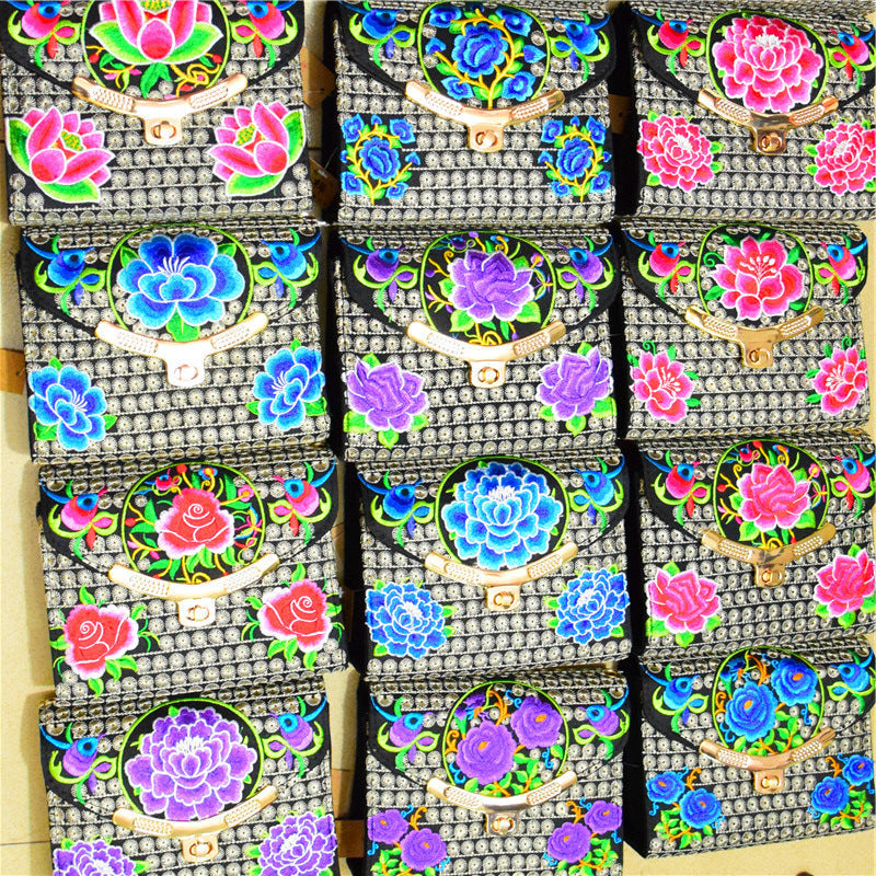 The New Embroidered Ethnic Bag, Mobile Phone Change Bag, Double-Layer Small Bag, Women'S Clutch Bag