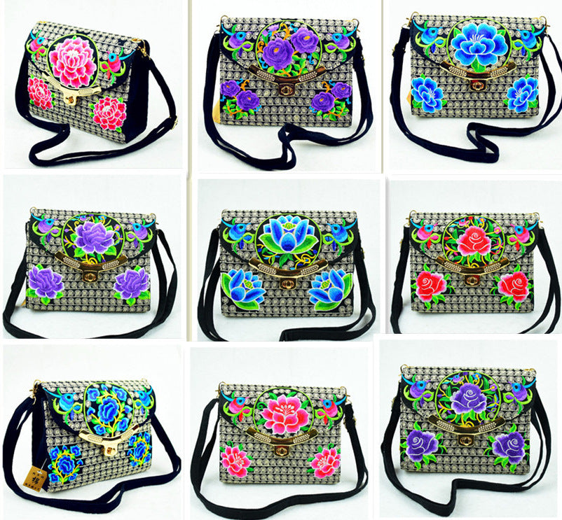 The New Embroidered Ethnic Bag, Mobile Phone Change Bag, Double-Layer Small Bag, Women'S Clutch Bag