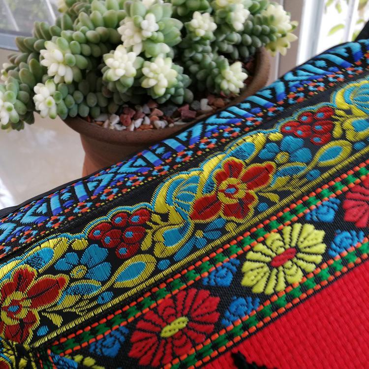 Vintage Ethnic Cushioned Dining Cushion Features Fabric Hand-Embroidered Sofa Cushion