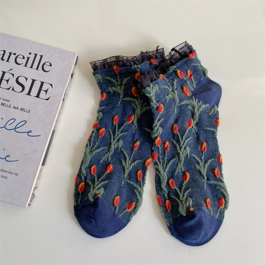 Rufia - Tulip Lace Trim Ankle Socks