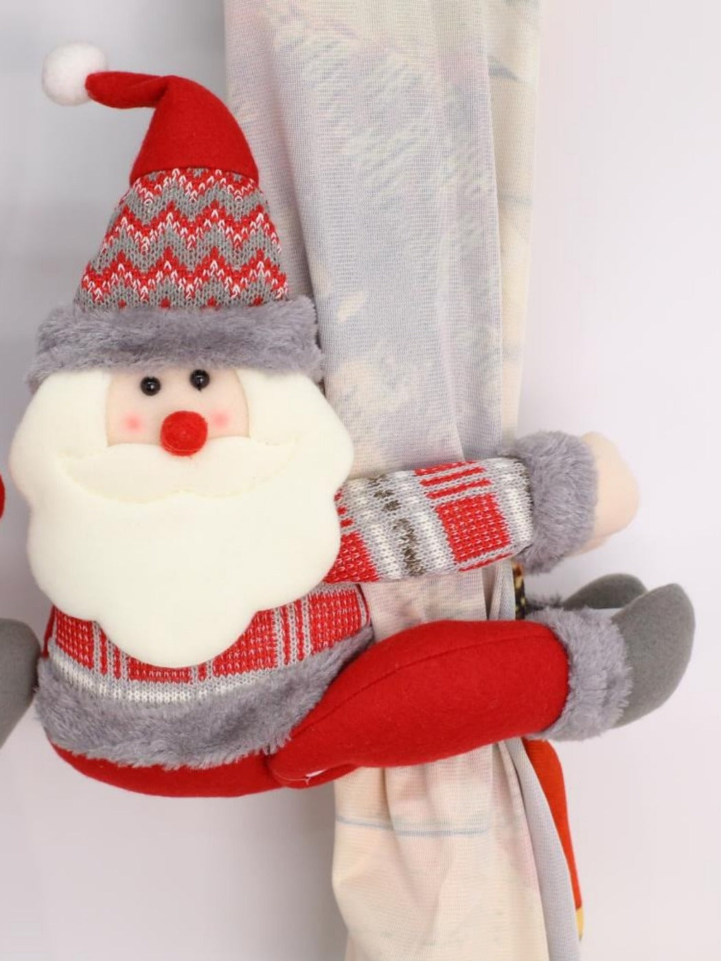 Xris - Christmas Cartoon Curtain Holdback Holder - Festive Decor