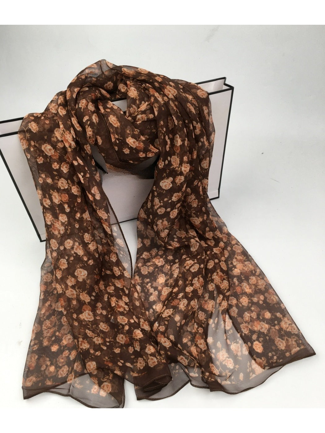 Scarvii - Women's Floral Patterned Scarf - Versatile &amp; Stylish