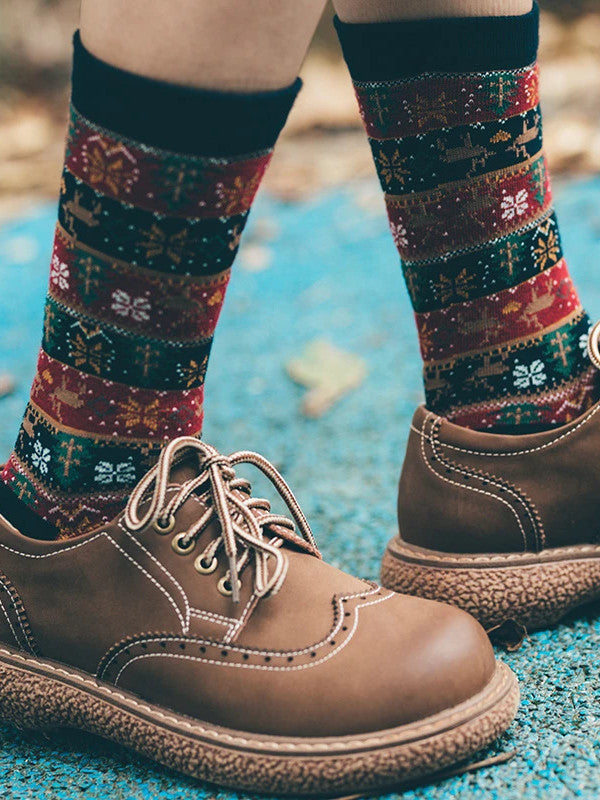 Retro Ethnic Women'S Socks And The Deer Snowflake Cotton Socks