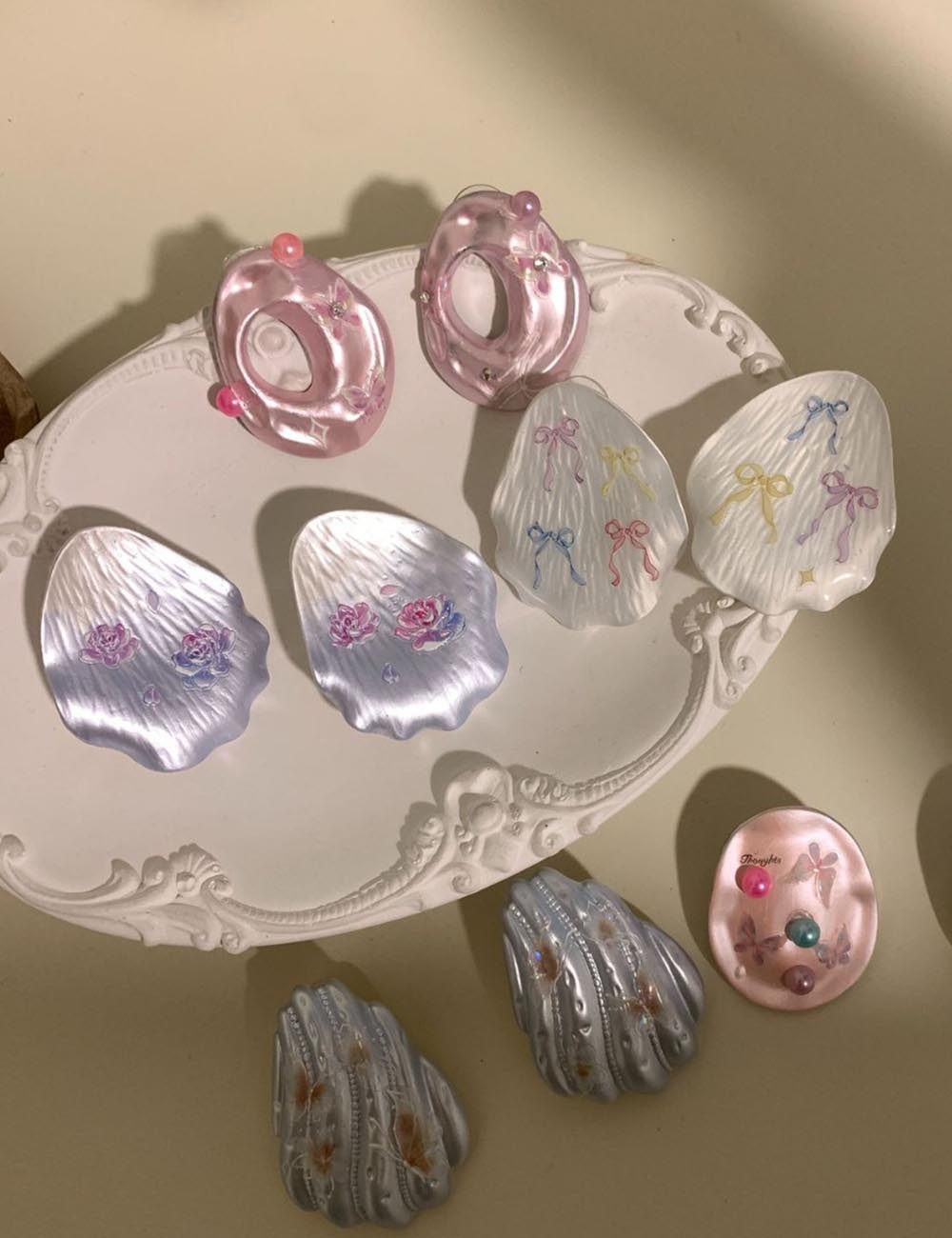 Cute Flower Irregular Shape Stud Earring