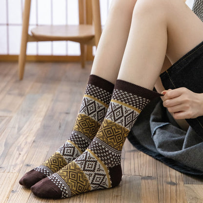 rufia - Argyle Pattern Mid-Calf Socks