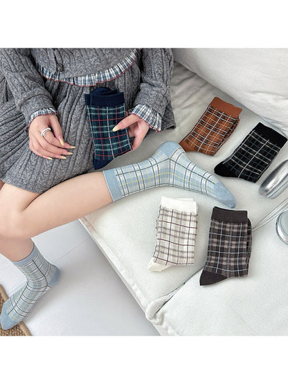 Rufia - Mid-Calf Capsule Socks with Plaid Patterns