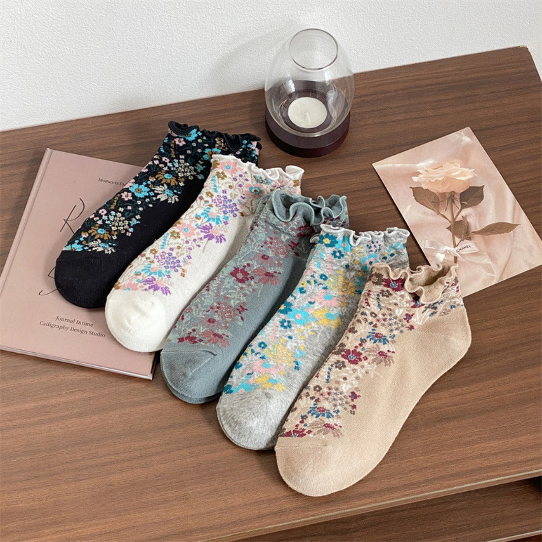 Rufia - Floral Ruffle Trim Ankle Socks
