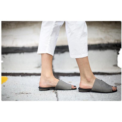 Retro Fashion Clip Toe Open Toe Flat Sandals Shoes