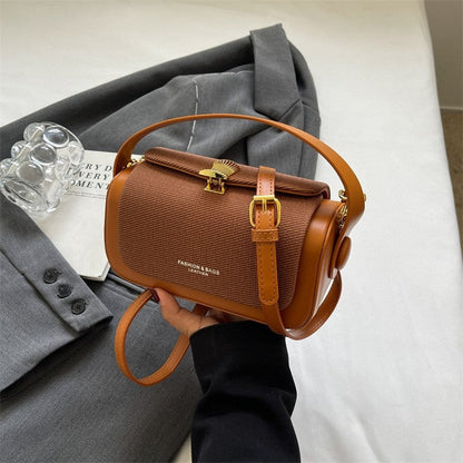 Retro Handbag With Pendant