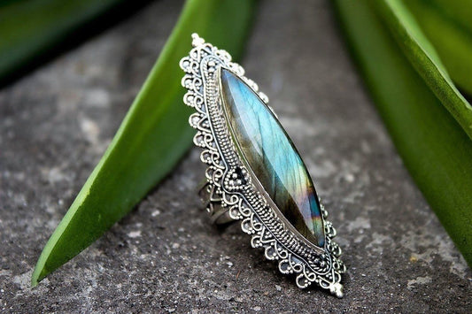 Vintage Ring Jewelry