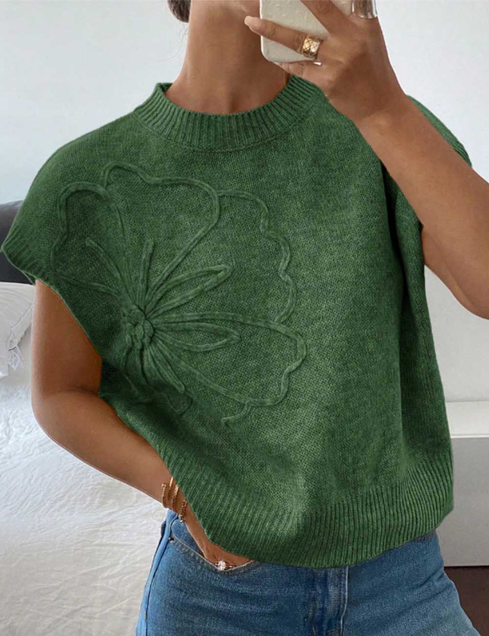 Trendy Floral Embroidered Sleeveless Knit Top
