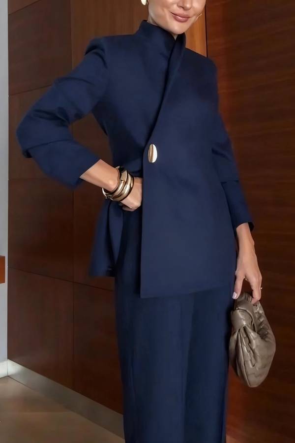Exquisite and Fashionable Stand Lapel Neck Metal Button Long Sleeve Blazer