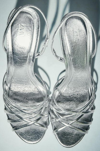 METALLIC EFFECT HEELED SANDALS