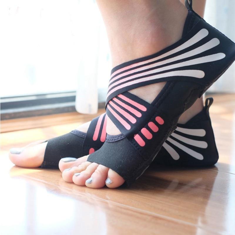 Anti-Slip Fitness Dance Pilates Socks Professional Indoor Yoga Sock  Five Toe Backless Fitness Ballet Ladies Socks