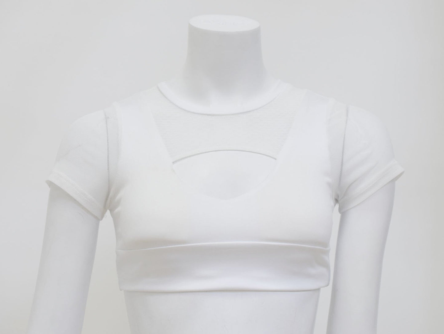 New Arrival Women Mesh Patchwork Yoga Shirt Hollow Out Short Sleeve Fitness Gym Sportswear Clothing Summer Sexy Crop Top