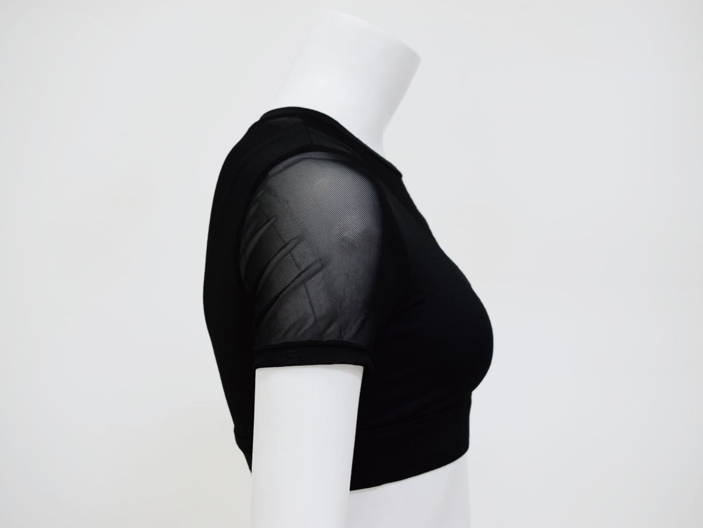 New Arrival Women Mesh Patchwork Yoga Shirt Hollow Out Short Sleeve Fitness Gym Sportswear Clothing Summer Sexy Crop Top