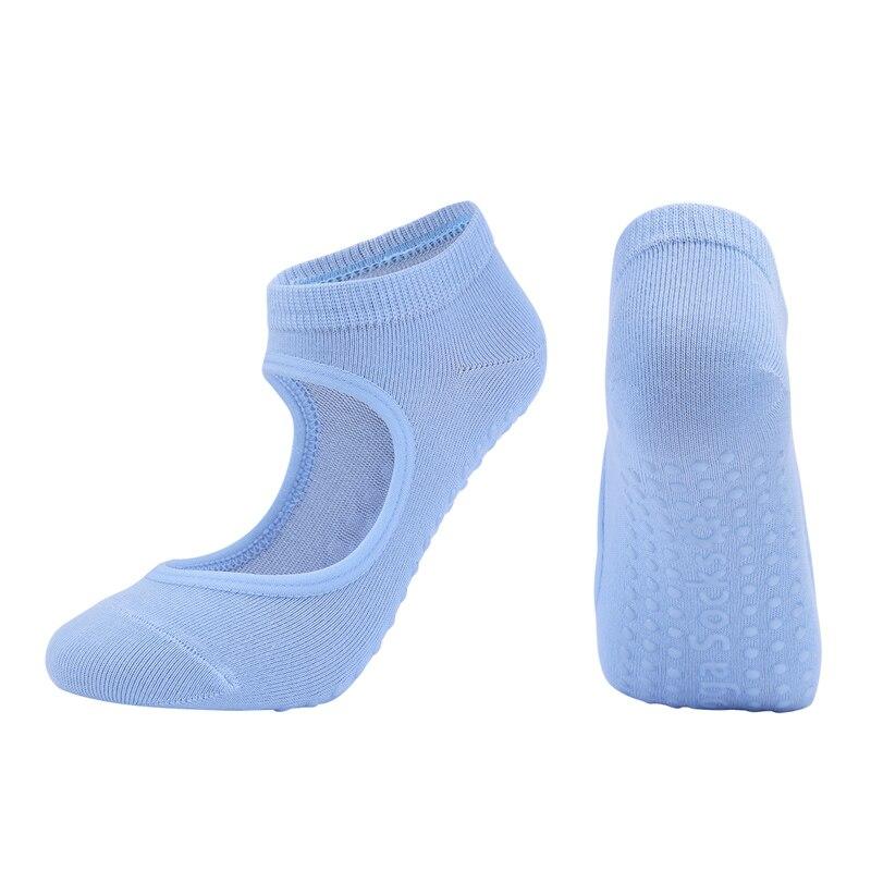 Hot Breathable Anti-Friction Women Yoga Socks Silicone Non Slip Pilates Barre Breathable Sports Dance Socks Slippers With Grips