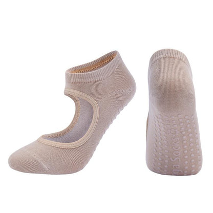 Hot Breathable Anti-Friction Women Yoga Socks Silicone Non Slip Pilates Barre Breathable Sports Dance Socks Slippers With Grips