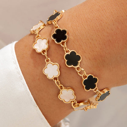 Trendy Alloy Five-Leaf Clover Bracelet Jewelry Set
