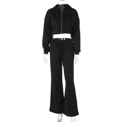 Fashionable Cropped Hoodie & Slim Fit Pants Set