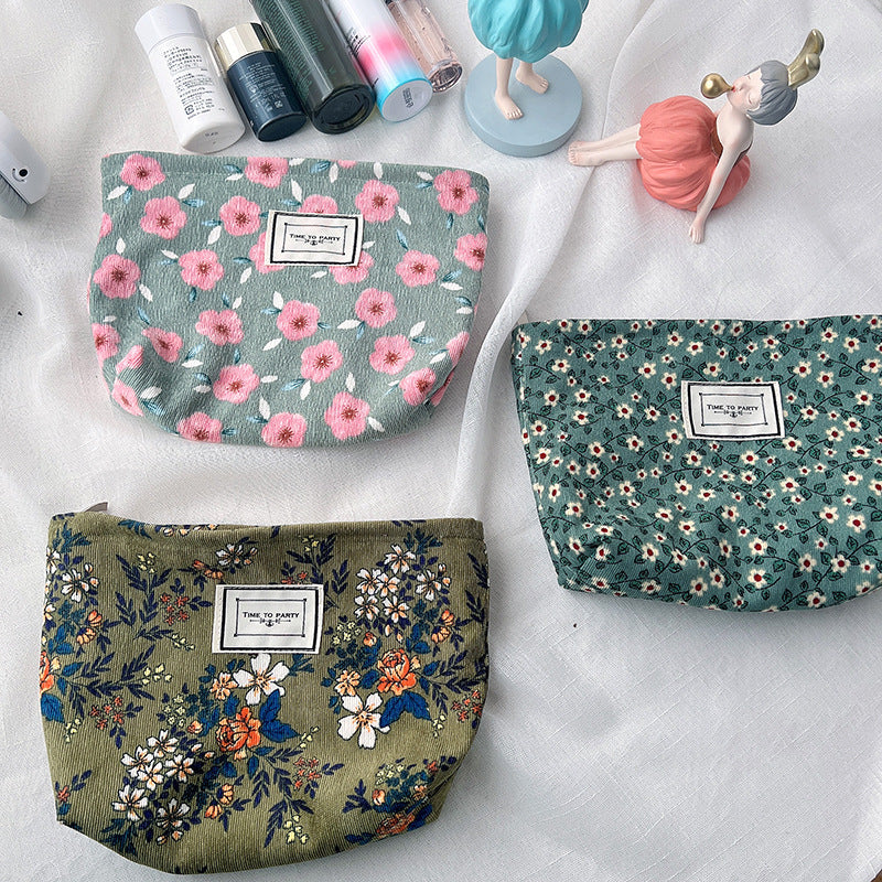 Vintage Floral Velvet Makeup Bag Portable Travel Pouch